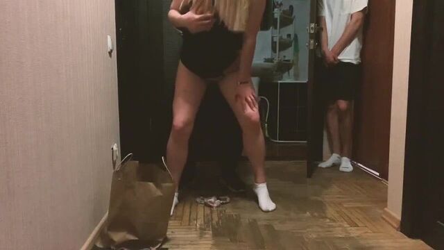 Yandex Food Courier Cummed In Me While My Cuckold Husband Watched and Jerked Off (Russian homemade porn homework sexwife cheating wife whore) -