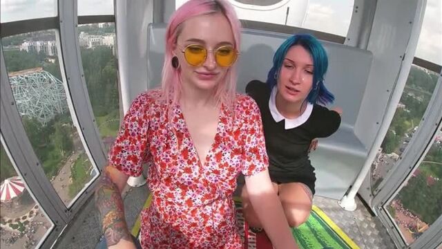 The two anime girls' girlfriends sucked dick on the Ferris wheel and swallowed the sperm.