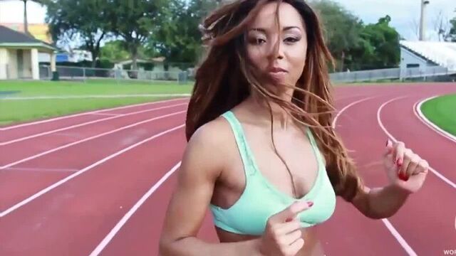 BRITTANY RENNER - Sexy girl Sexy fits, bikinis, bikinis, fitness, fitnes, body fitness, motivation. Not sex sex not porn