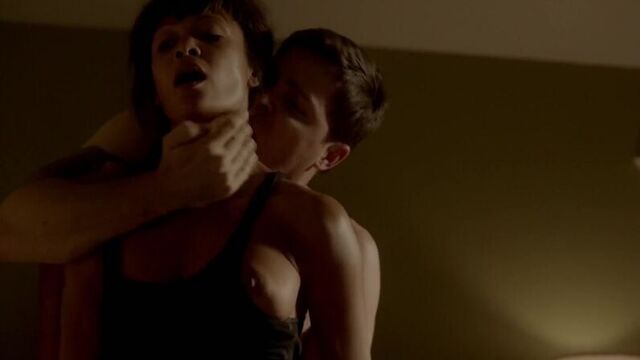 Nude actresses (Thandie Newton, Thea Gill) in sex scenes / Nude actresses (Thandie Newton, Thea Gill) in sex. scenes