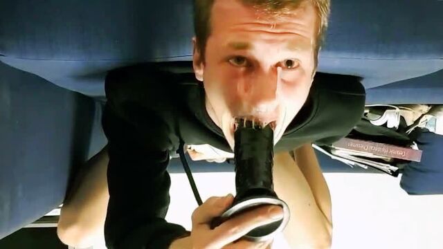I'm preparing my throat for fucking with big dicks [gay porn homemade deep throat gagging squirt]