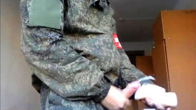 What to do with sperm for Russian soldiers [gay porn homemade sex dick boner in the army jerking off cumshot]