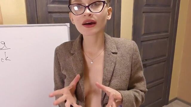 A depraved English teacher wanted to curb the dick of a young student (Ukrainian homemade porn Khokhlushka slut sucks dick blowjob)