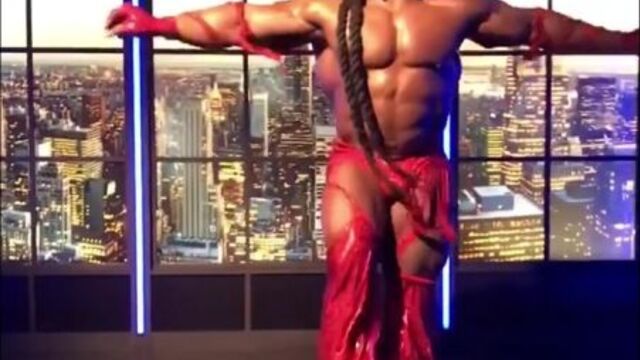 Kai Green. Guest posing.