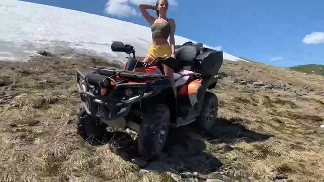 Hard fucked a tourist outdoors in a public place on a Stella Flex ATV [porn, sex, fucks, Russian, incest, mother AM