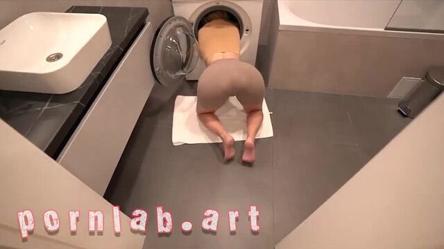 Stepmom Jenny Lux got stuck in the washing machine and got Porn Sex fuck Fuck Homemade porno Amateur teen Home Porn young homemade