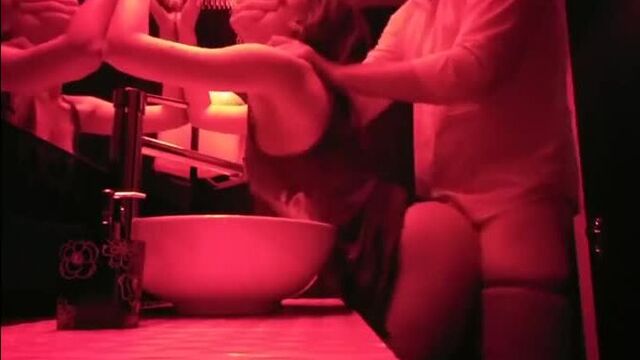 Porn | fucked in a club in the toilet, fucking a whore doggystyle and cumming in her mouth