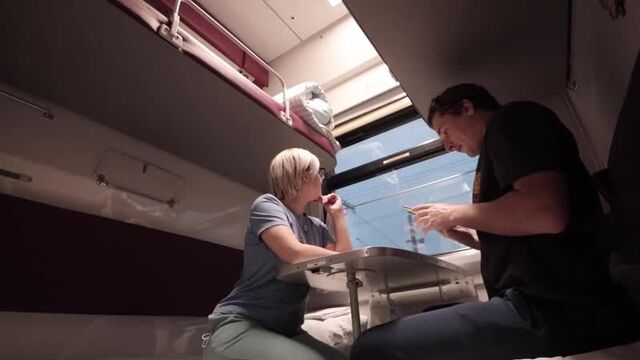 Andre Love - Porn on the train [Russian, private, homemade, amateur, on camera, Milf, blowjob, on the train, in the carriage, sucking, sperm]