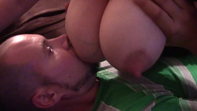 Adult Breastfeeding / Suck Full Milky Boobs / Sucks Wife's Hanging Milky Breasts